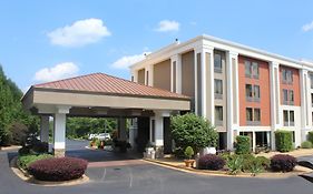 Holiday Inn Express Forsyth Ga 3*